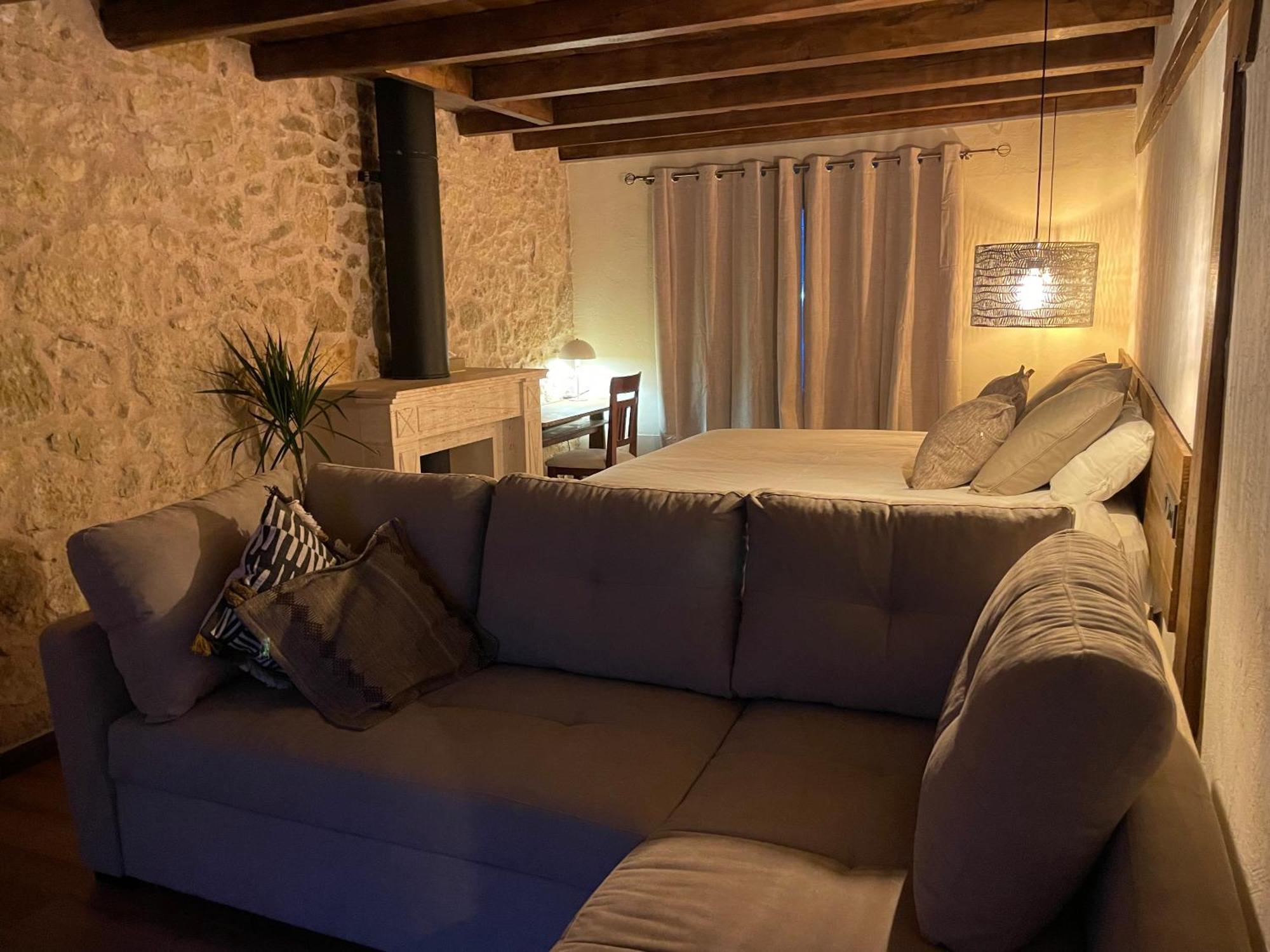Pinilla del Valle La Casa Del Cantero المظهر الخارجي الصورة