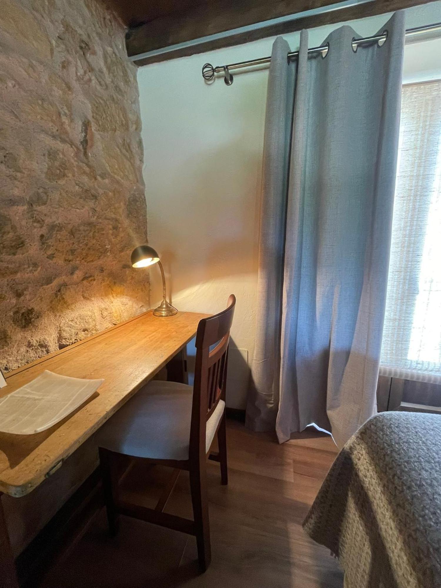 Pinilla del Valle La Casa Del Cantero المظهر الخارجي الصورة